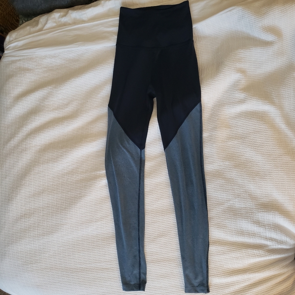 Beyong Yoga leggings